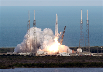 SpaceX Falcon9 Launch 2 Apr 2018 AP-Purchased