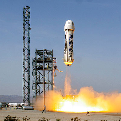 BlueOrigin_NewShepard_Launchalternate-400