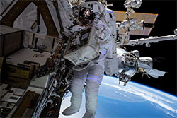 Raja-Chari-spacewalk-March2022-NASA-250