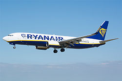 Ryanair-Boeing737-wiki-250