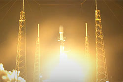 Starlink-Mission-Launch-4Sept2022-Framegrab-250